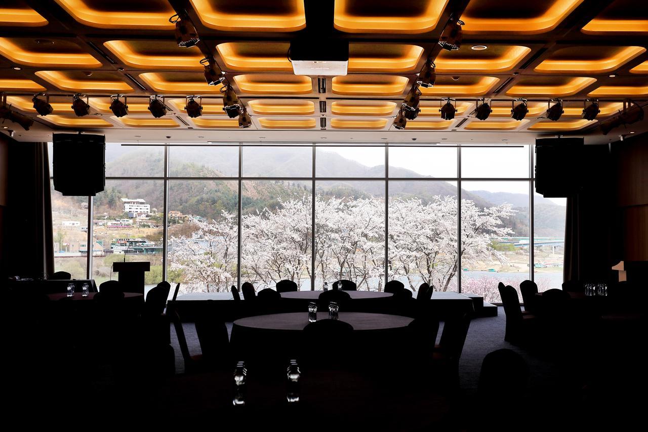 Midas Hotel & Resort Gapyeong Extérieur photo